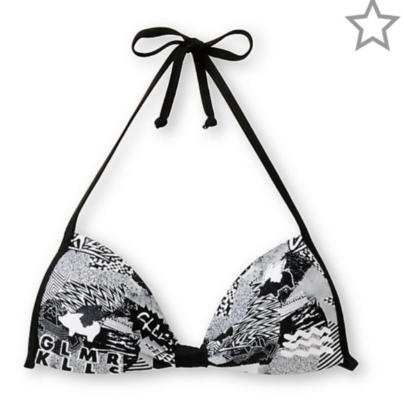 glamour bikini and clothing boutique